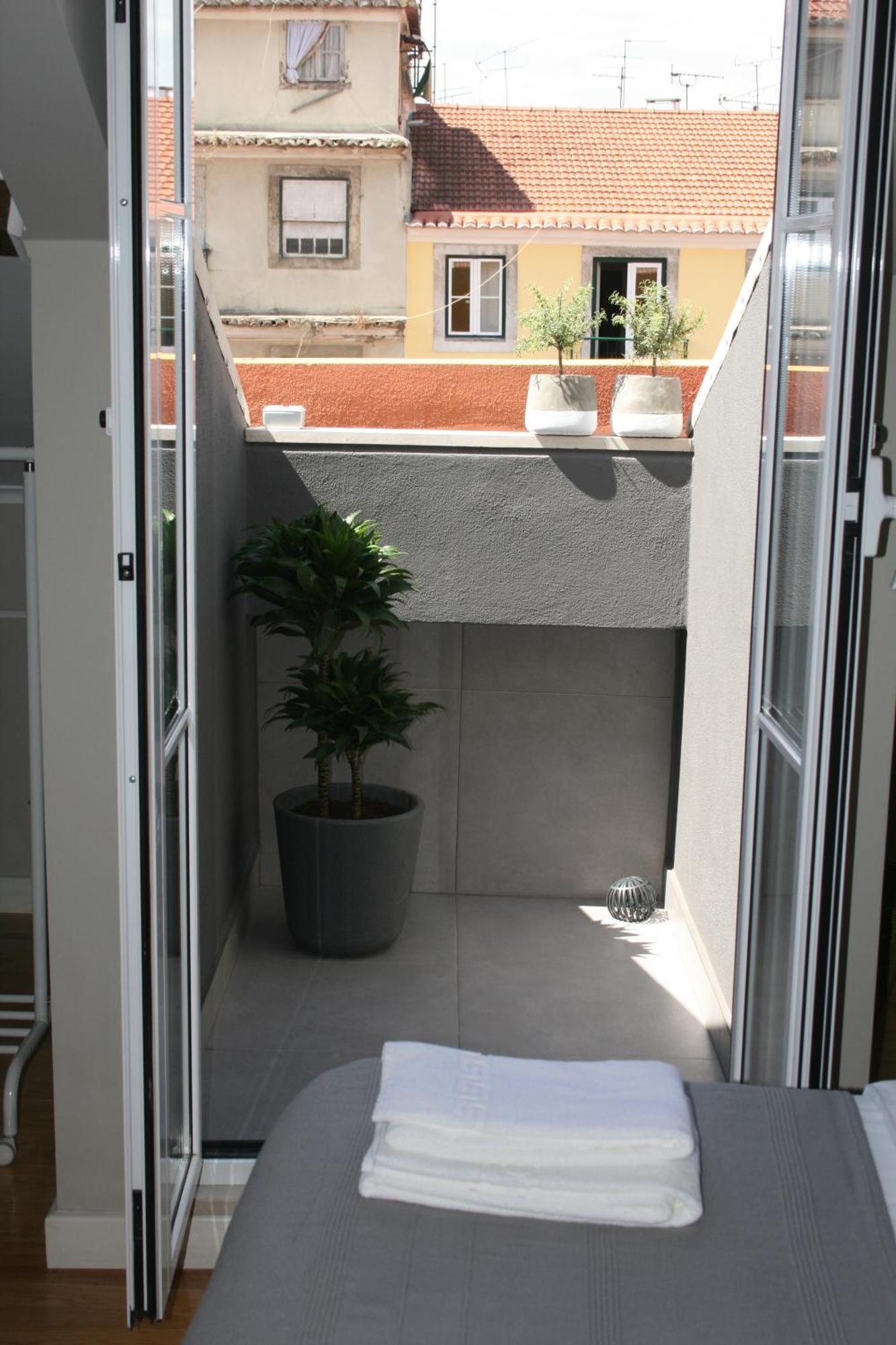 Flores Guest House Lisboa Rum bild