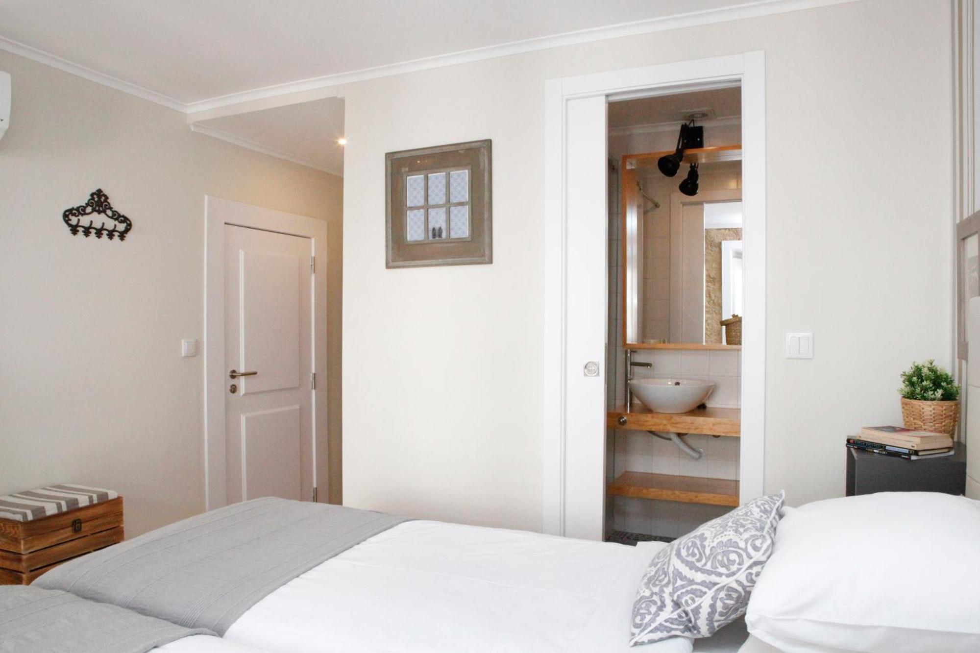 Flores Guest House Lisboa Rum bild