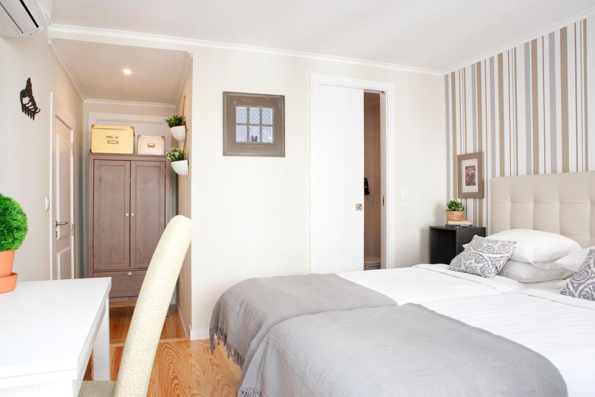 Flores Guest House Lisboa Rum bild